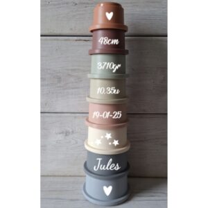 Stapeltoren geboorte pastel